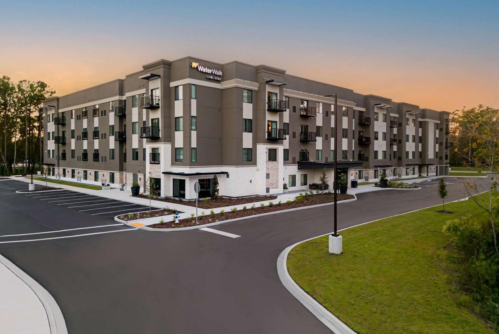 Waterwalk Extended Stay By Wyndham Jacksonville Deerwood Pk Esterno foto
